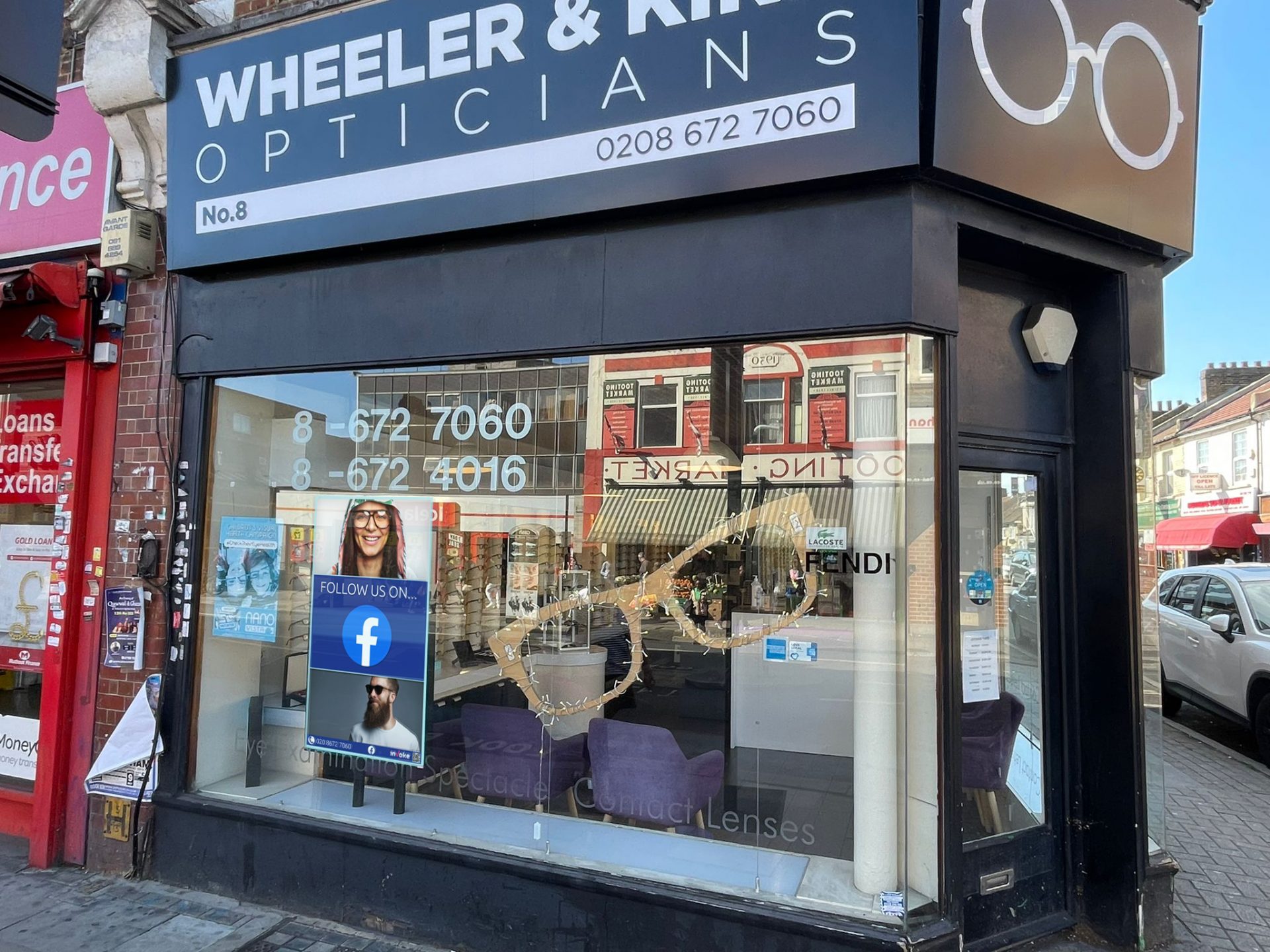 24/7 high-quality Digital Signage for Opticians | inVoke