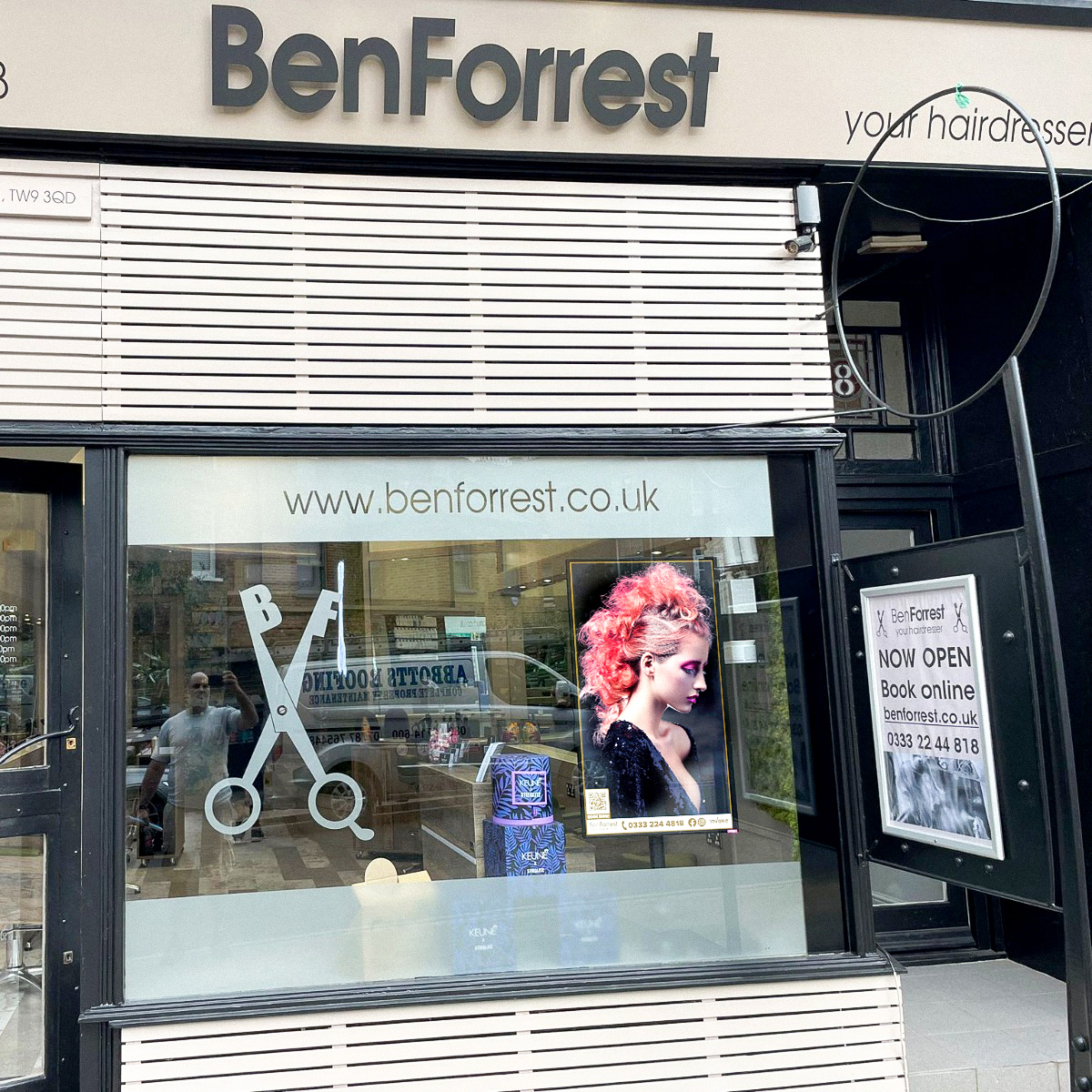 ben forrest hairdressers digital window advert to stand out and draw customers in with unique hairstyle advert